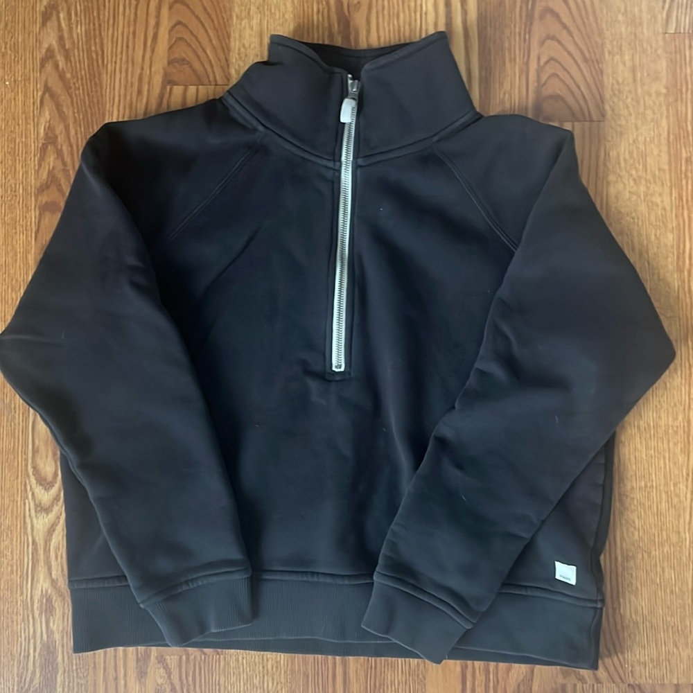 Vuori half zip restore sweater black medium
